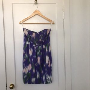 Spring strapless dress with pockets